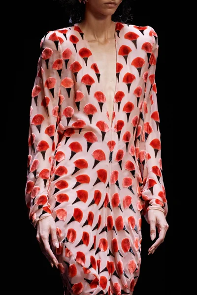 Look 40